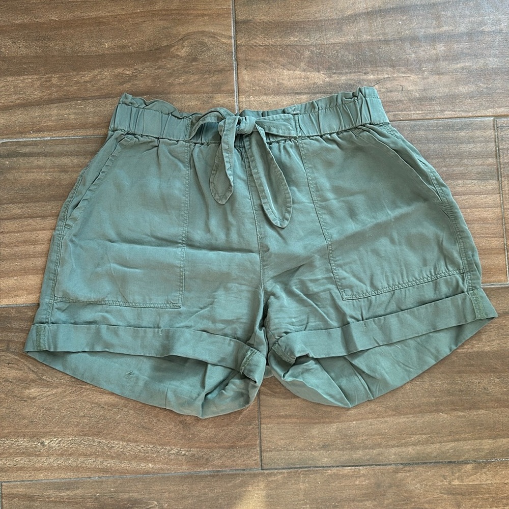 Aerie paper bag shorts